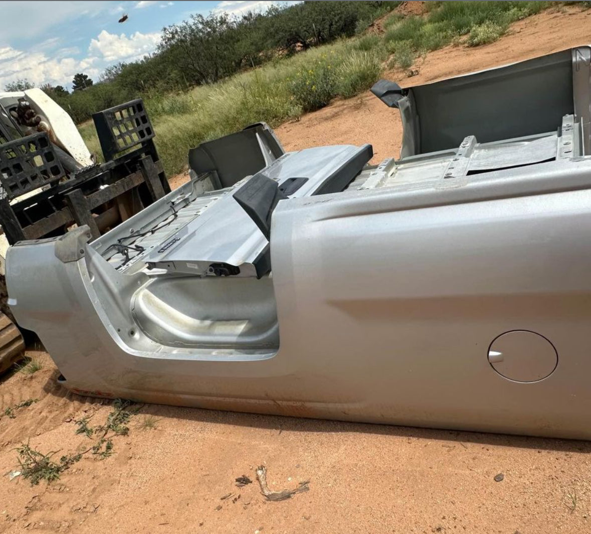 2014-2018 Chevy Silverado Silver 8' Long Bed
