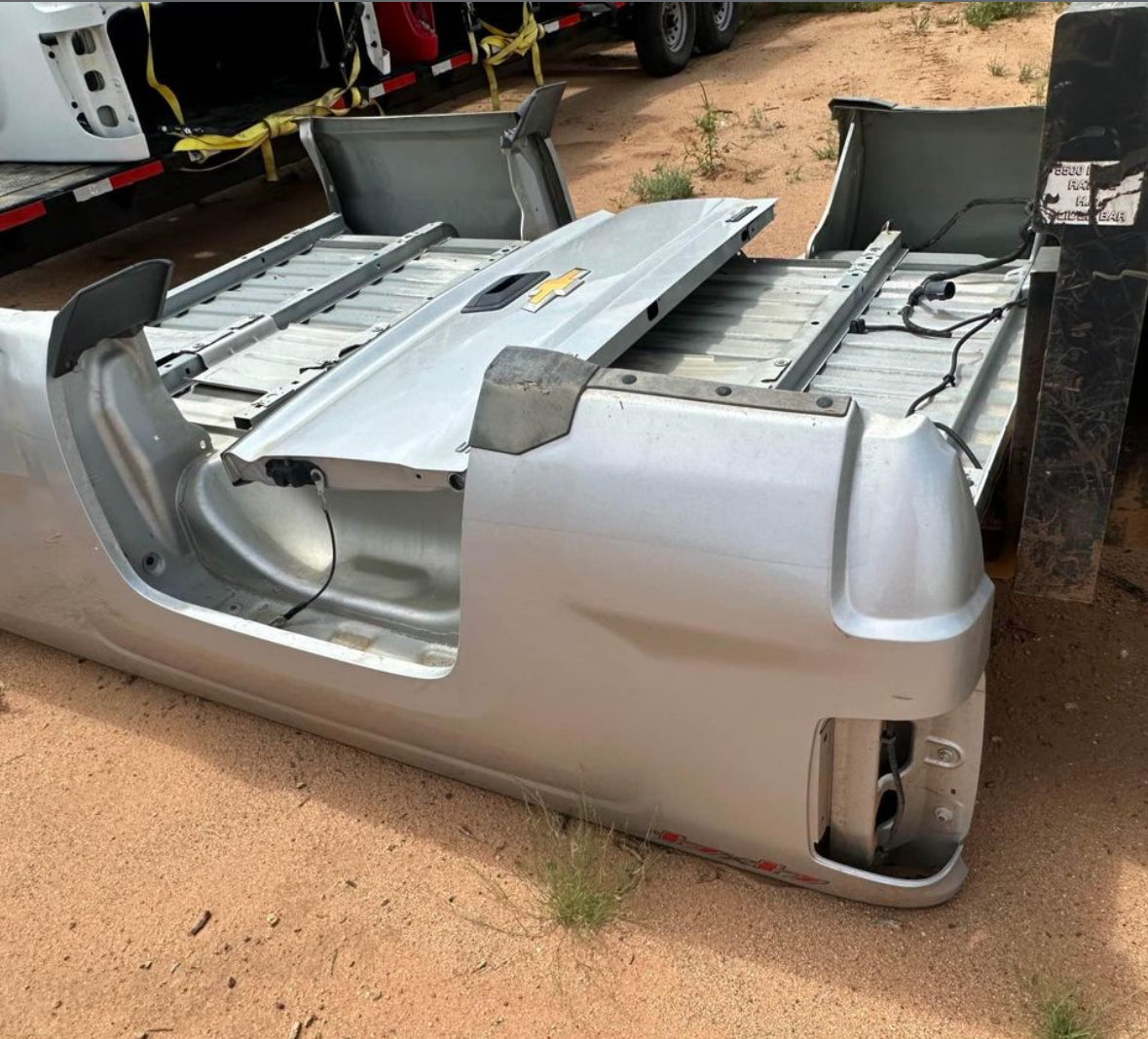 2014-2018 Chevy Silverado Silver 8' Long Bed